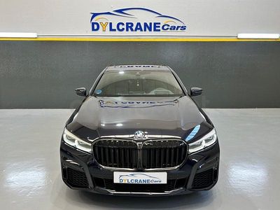 Usado BMW 745e Comfort Edition 394 HP (289 kW) 2022 Preto Sedan