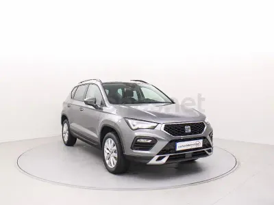 Usado Seat Ateca Style 115 CV (84 kW) 2025 Gris / plata SUV