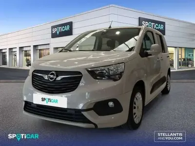 Usado Opel Combo Life Selective 102 CV (75 kW) 2018 Beige Monovolumen