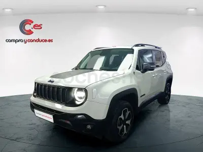 Usado Jeep Renegade Trailhawk 240 CV (176 kW) 2022 Blanco SUV