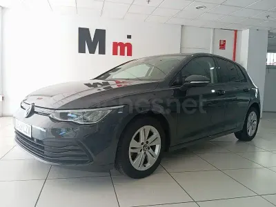Usado VW Golf VIII Life 110 CV (80 kW) 2022 Negro Berlina