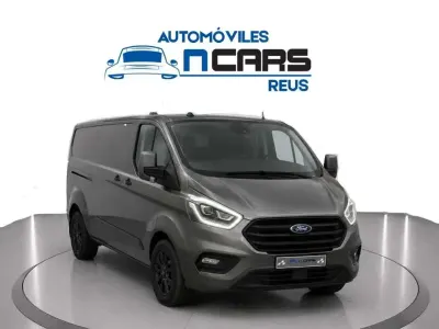 Usado Ford Transit Custom Trend 131 CV (96 kW) 2019 Gris Familiar