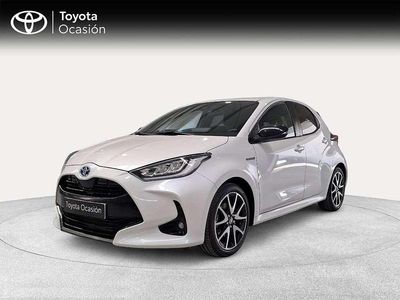 Usado Toyota Yaris Hybrid Style 116 CV (85 kW) 2021 Blanco Utilitario