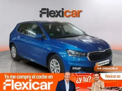 Usado Skoda Fabia Selection 115 CV (84 kW) 2025 Azul Utilitario