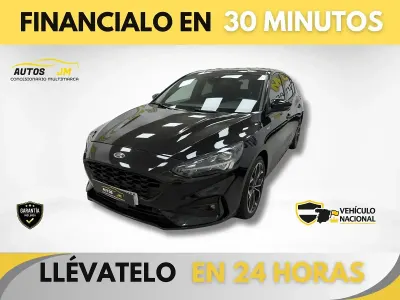 Usado Ford Focus ST-Line X 155 CV (114 kW) 2022 Negro Berlina