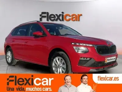 Usado Skoda Kamiq Selection 95 CV (69 kW) 2024 Rojo SUV