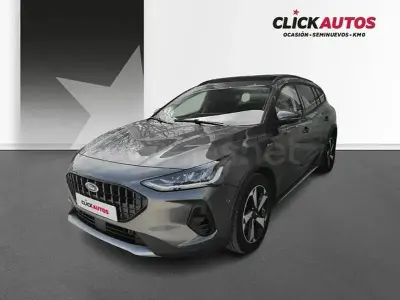 Usado Ford Focus ST-Line 155 CV (114 kW) 2024 Gris / plata Familiar