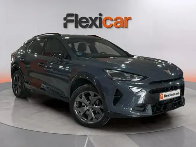 Usado Cupra Formentor 150 CV (110 kW) 2024 Gris SUV