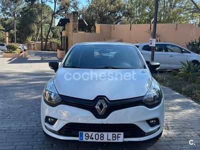 Usado Renault Clio IV Business 90 CV (66 kW) 2019 Blanco Berlina