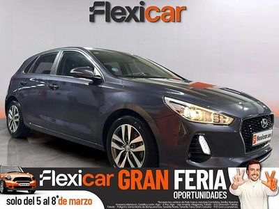 Usado Hyundai i30 GO! 140 CV (102 kW) 2018 Gris Berlina