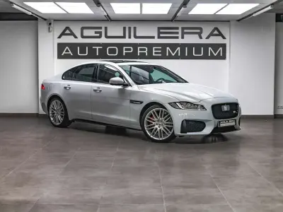 Usado Jaguar XF S 380 CV (279 kW) 2015 Blanco Berlina
