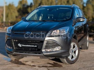 Gris / plata Usado 2015 Ford Kuga Titanium SUV | 13.990 € (Precio justo)