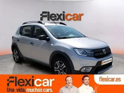 Usado Dacia Sandero Comfort 95 CV (69 kW) 2020 Gris