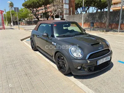 Usado Mini Cooper S Cabriolet 175 CV (128 kW) 2011 Verde Descapotable