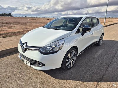 Blanco Usado 2015 Renault Clio IV Berlina | 7200 € (Buen precio)