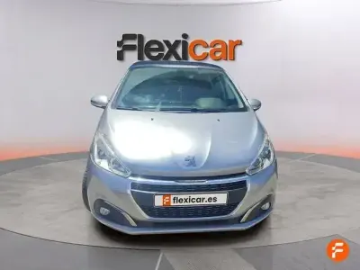 Usado Peugeot 208 Active 82 CV (60 kW) 2018 Gris Utilitario