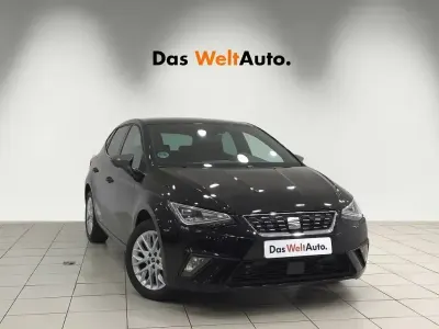 Usado Seat Ibiza 115 CV (84 kW) 2025 Negro Utilitario