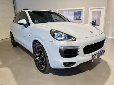 Blanco Usado 2016 Porsche Cayenne S E-Hybrid Platinum Edition SUV | 32.990 € (Precio justo)