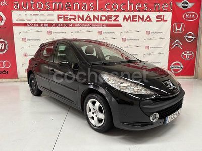 Negro Usado 2007 Peugeot 207 Berlina | 4700 € (Precio justo)