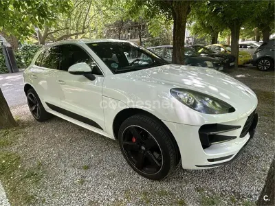 Käytetty Porsche Macan Turbo