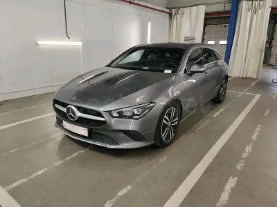 Usado Mercedes CLA180 Shooting Brake