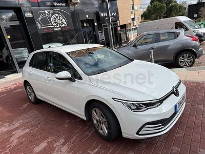 Usado VW Golf VIII 115 CV (84 kW) 2022 Blanco Berlina