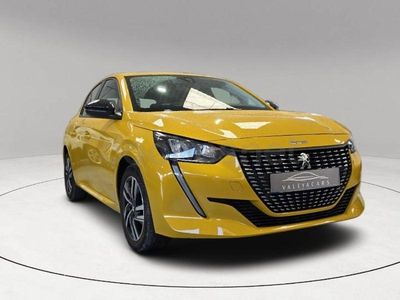 Usado Peugeot 208 GT 130 CV (95 kW) 2023 Amarillo Utilitario