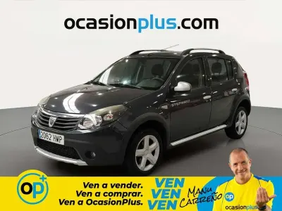 Usado Dacia Sandero Stepway 88 CV (64 kW) 2012 Gris Utilitario
