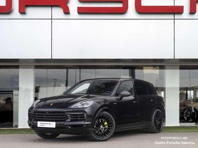 Negro Usado 2019 Porsche Cayenne Turbo SUV | 97.900 €