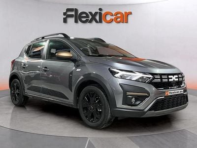 Gris Usado 2025 Dacia Sandero Extreme Berlina | 14.890 € (Buen precio)