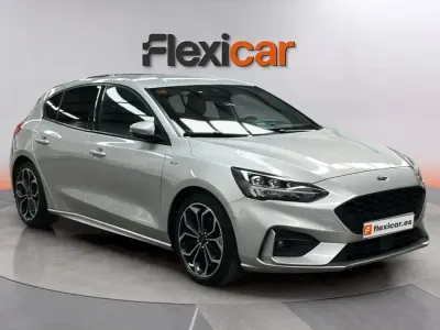 Usado Ford Focus ST-Line 125 CV (91 kW) 2018 Gris Berlina