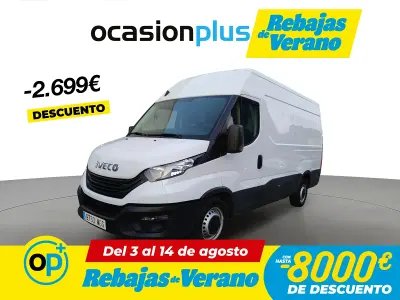 Usado Iveco Daily 156 CV (114 kW) 2023 Blanco Berlina
