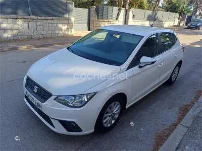 Usado Seat Ibiza Style 90 CV (66 kW) 2021 Blanco Utilitario