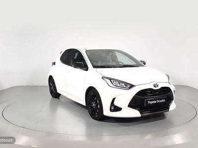 Blanco Usado 2022 Toyota Yaris Hybrid Style | 21.100 € (Precio justo)