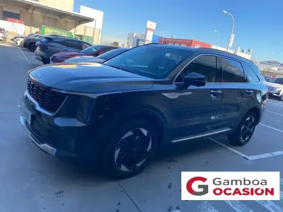 Usado Kia Sorento 252 CV (185 kW) 2025 Gris SUV