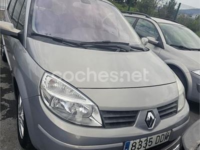 Usado Renault Scénic II Authentique 98 CV (72 kW) 2004 Gris / plata Monovolumen