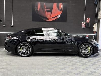 Porsche Panamera 4S