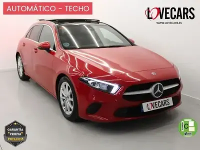 Usado Mercedes A180 Advantage 116 CV (85 kW) 2019 Rojo Berlina