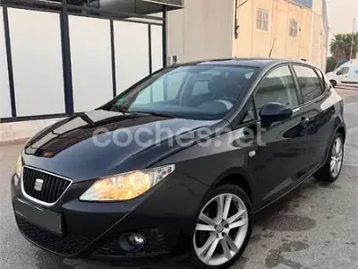 Usado Seat Ibiza Style 105 CV (77 kW) 2012 Negro Berlina