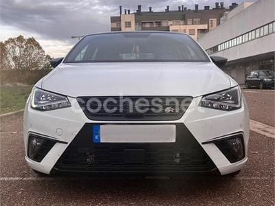 Usado Seat Ibiza FR 115 CV (84 kW) 2019 Blanco Berlina