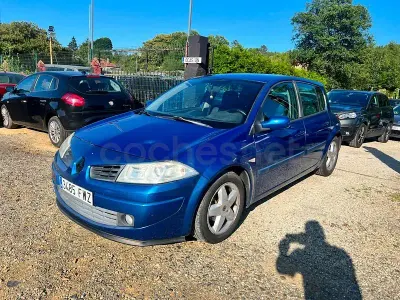 Usado Renault Mégane 100 CV (73 kW) 2007 Azul Berlina