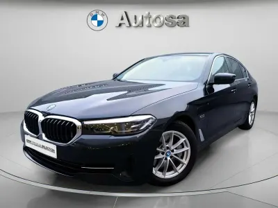 Usado BMW 530e Sport Line 292 CV (214 kW) 2022 Negro Berlina