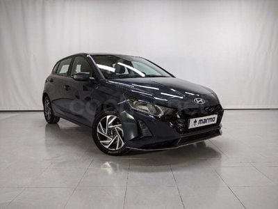 Gris / plata Usado 2025 Hyundai i20 Berlina | 18.990 € (Precio justo)