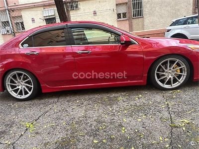 Usado Honda Accord Innova 201 CV (147 kW) 2009 Rojo Berlina