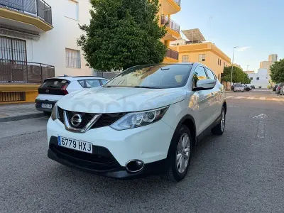 Usado Nissan Qashqai 360º 110 CV (80 kW) 2014 Blanco SUV
