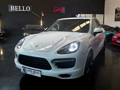 Usado Porsche Cayenne Turbo 500 CV (367 kW) 2012 Blanco SUV