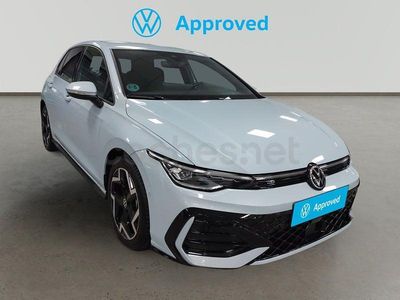 Usado VW Golf VIII R-line 150 CV (110 kW) 2025 Gris / plata Berlina