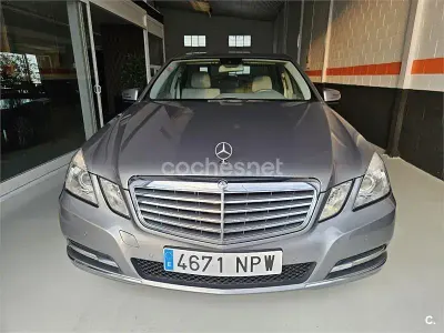 Usado Mercedes E220