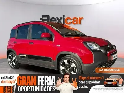 Occasion Fiat Panda 70 PK (51 kW) 2024 Rood Hatchback