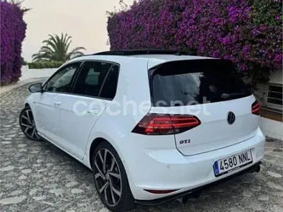 Usado VW Golf VII GTI 230 CV (169 kW) 2013 Blanco Berlina